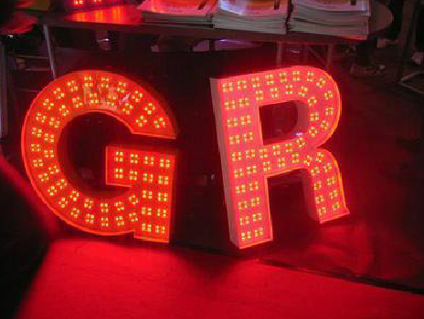 通海LED发光字有哪些优势？